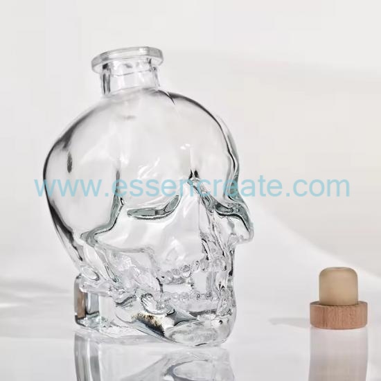 Creative Vodka Whisky Skull Glass Bottle